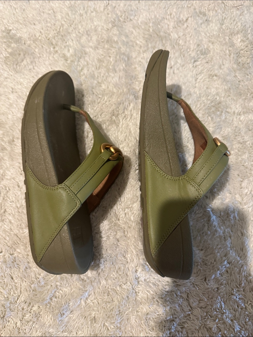 Fitflop Olive Green Leather Toe-Post Sandals with Gold Accent - Picture 6 of 6